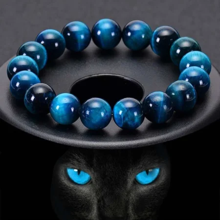 Bracelet en œil de tigre bleu : élégance et force au quotidien